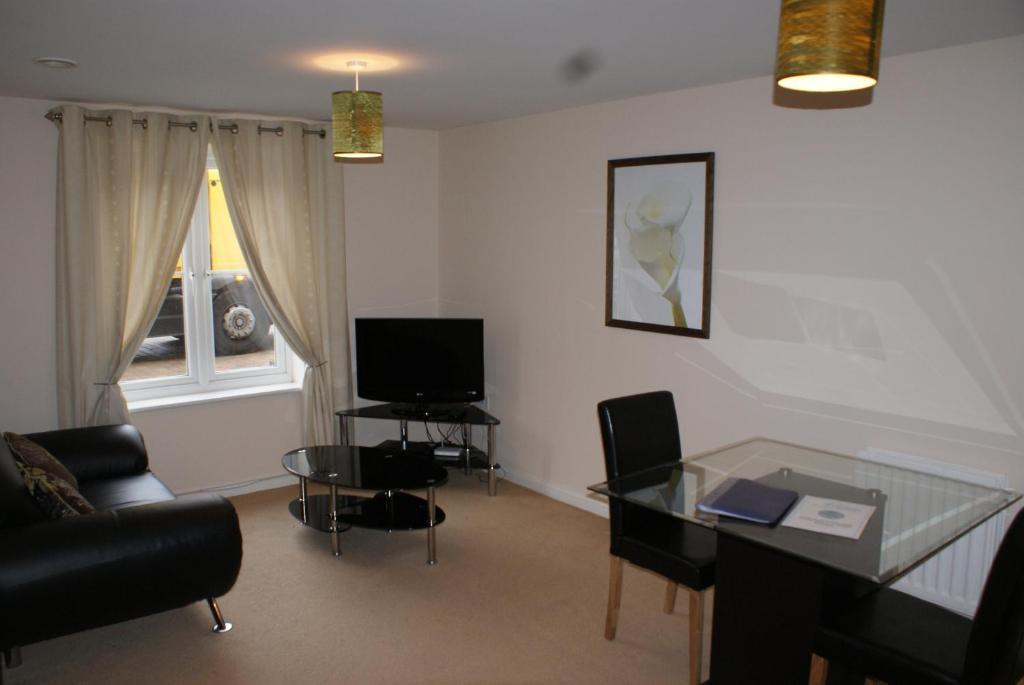 Brunel Crescent Apartments Swindon Room photo